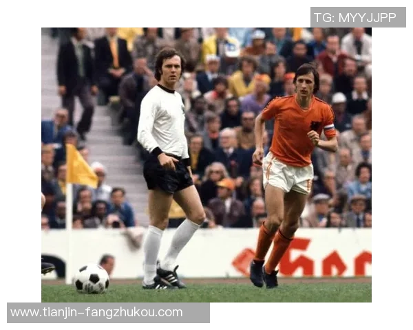 退役足球球星之最:传奇人物、巅峰时刻与不朽记录的回顾与解析 退役足球球星之最:传奇人物、巅峰时刻与不朽记录的回顾与解析